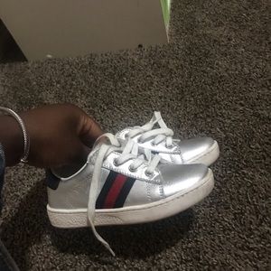Kid Gucci Metallic Sneakers